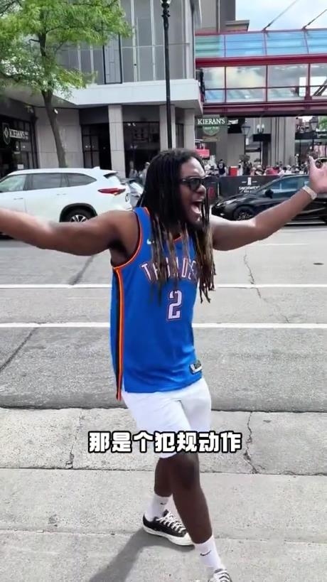 有點抽象！外國網(wǎng)友模仿SGA在場上的精彩表現(xiàn)